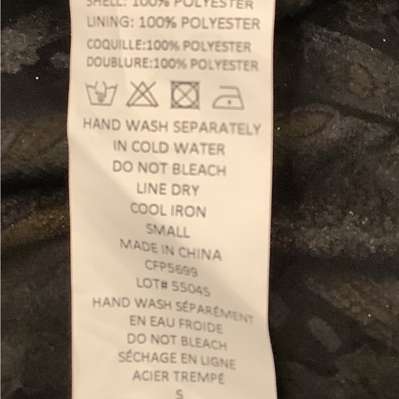 Elan Maxi Dress Size Small Black And Gold Paisley Print Tiered Long Sleeve VNeck - Picture 12 of 12